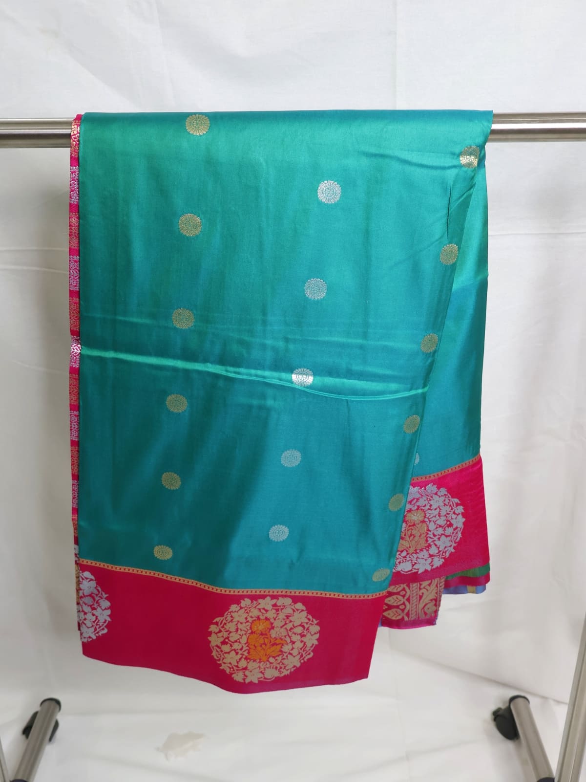 Shitalaksha Drapes